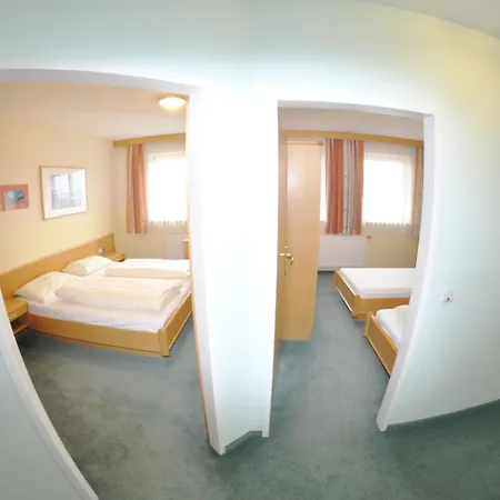 Bliem Aparthotel 3*
