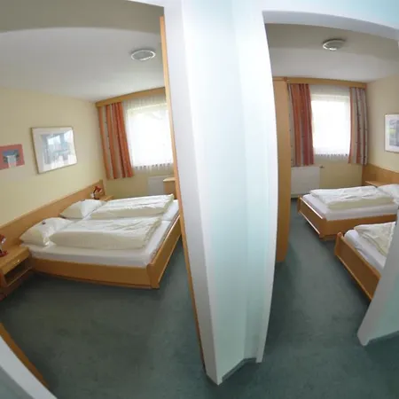 Bliem Aparthotel 3*