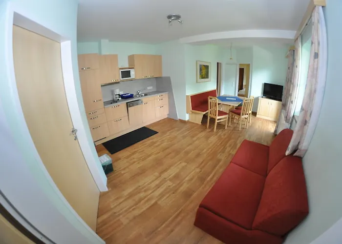 Bliem מלון דירות שלאדמינג