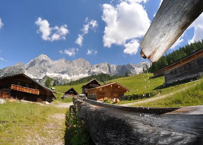 Bliem מלון דירות 4*